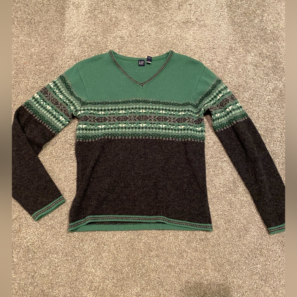 Gap wool sweater